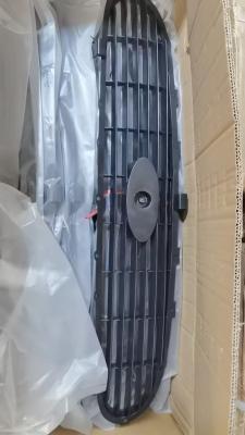 Grilla delantera del Ford Transit 95VB-8355-AC 20.5x16.5x15.5cm