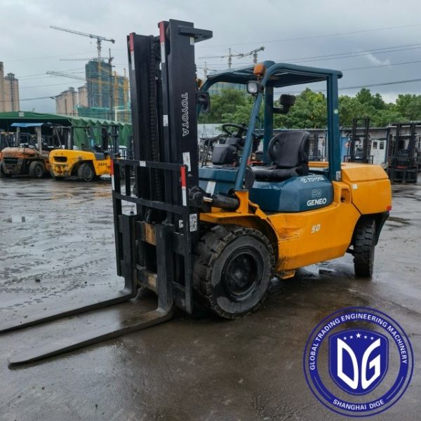 5t 7FDA50 Подержанный вилочный погрузчик Toyota Подержанный гидравлический вилочный погрузчик