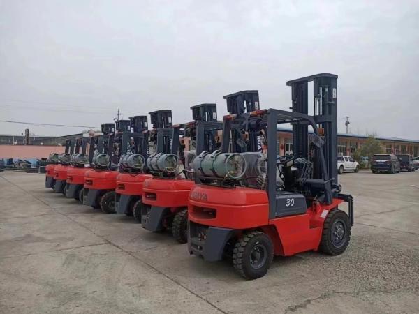 3.5 Ton Propane Forklift with EPA Engine and Fork Width of 685mm