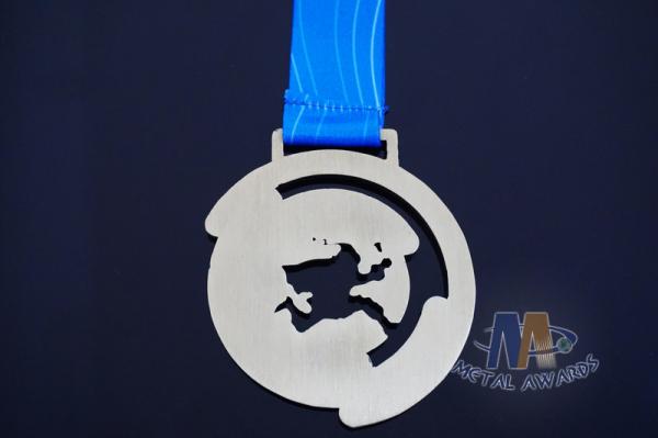 Christmas Festival Cut Out Design Cutom Award Medals Soft Enamel Process With Sublimated Ribbon