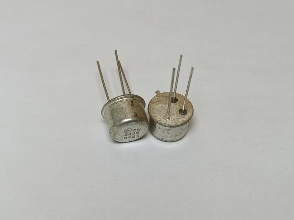 2N3439 Bipolar Junction Transistor IC Chip Through Hole TO393