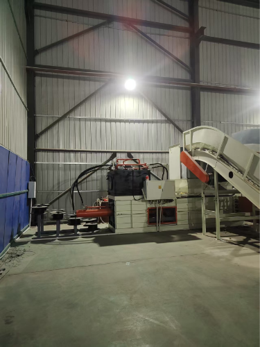 350-550 Kg/M³ Vertical Waste Paper Baling Press Machine Hydraulic Press Baler