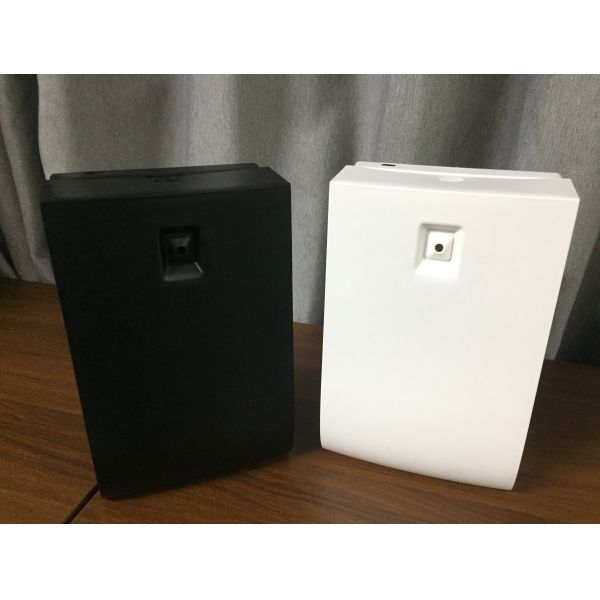 8w Portable Plastic Wall Mounted Scent Delivery System Small Area Use 300CBM White / Black