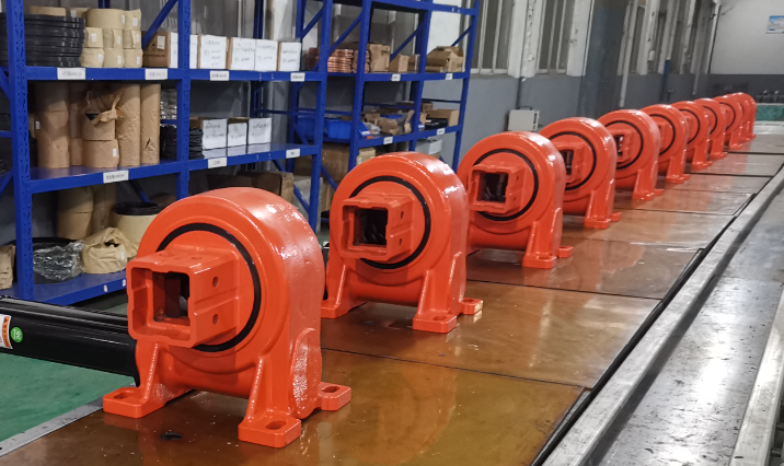 Envelope 24vdc Motor Horizontal Slewing Drive For Solar Tracking System