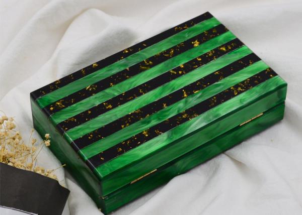 Pearl Gold Foil Acrylic Clutch Bag Light Green And Black Color With Splicing Black Bottom