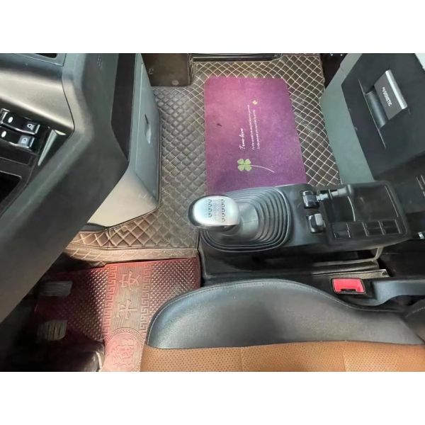 Used Diesel Trucks Sinotruck Sitrak Tractor Truck 540hp 6×4 Drive Mode Six Cylinders In Line