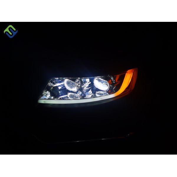 Электрическая тележка для гольфа НЭВ батарея лития высокой эффективности Сеатер 80км-120км автомобиля клуба 4 48 вольт