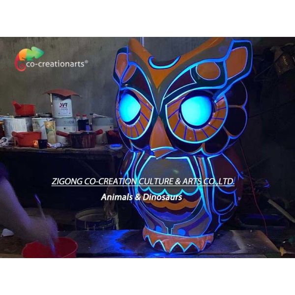 статуи высокопрочной живой ядровой стеклоткани животные освещая Animatronic сыча
