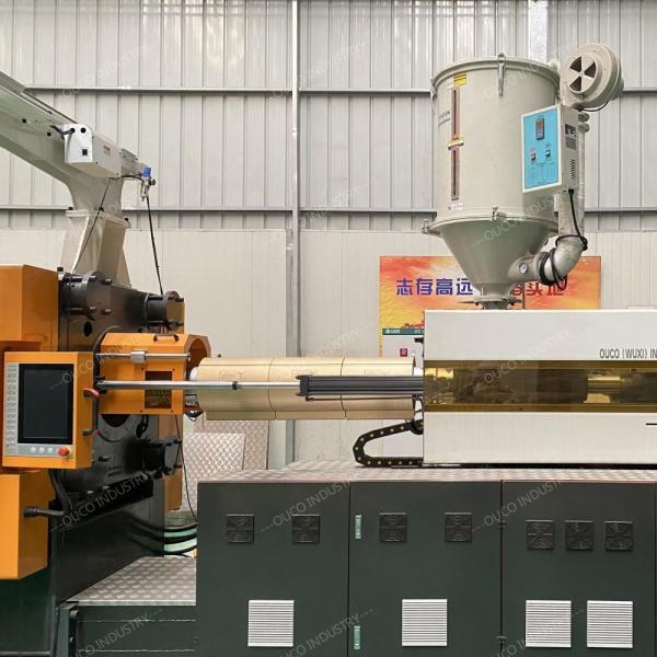 188 Ton Servo Motor Injection Molding Machine Two Color Injection Molding Machine
