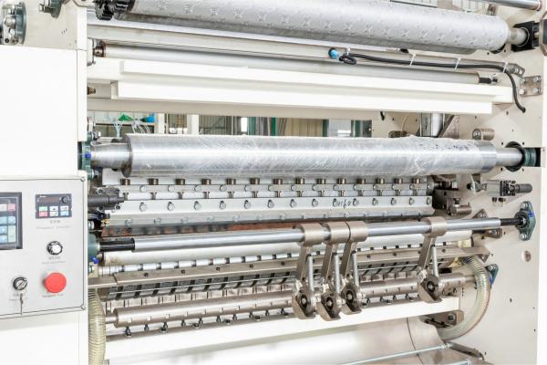 Multi Line Facial Tissue V Fold Tissue Folding Machine High Efficiency 400-600/Sheets/Min/Line