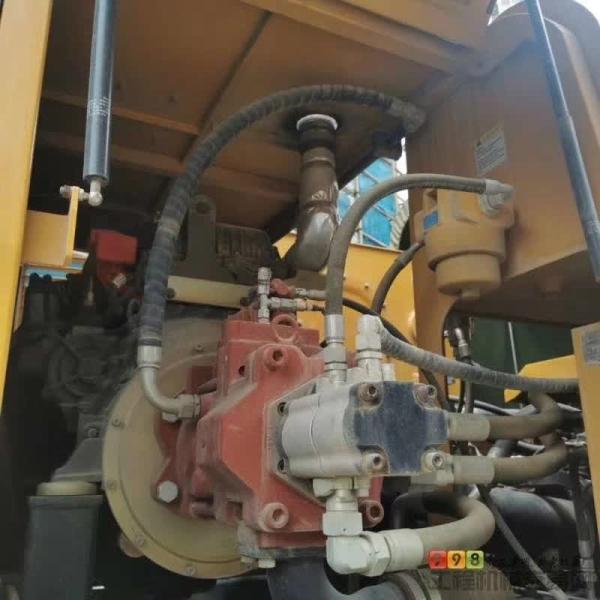 Shacman 10018 Concrete Pump Truck Mounted HOWO Chassis  9~18Mpa