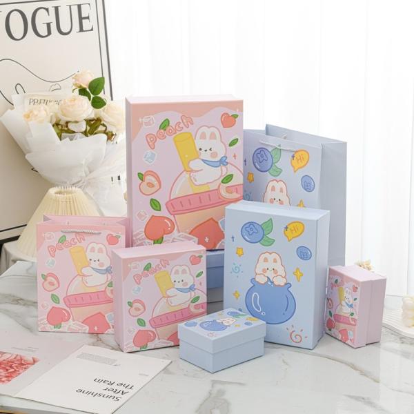 Custom Luxury Gift Box for Cosmetics Jewelry Birthday Valentine