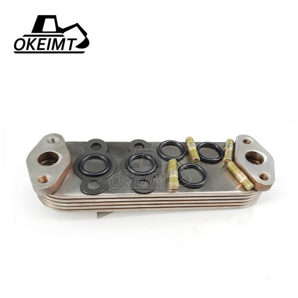 VH157121880A Engine Oil Cooler Excavator Spare Parts For J05E Engine