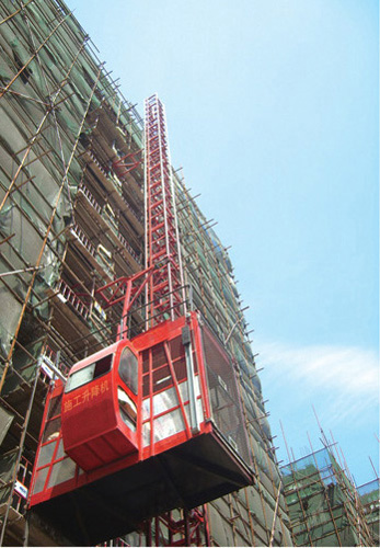 hot sale 2t SC200/200 construction elevator type for sale