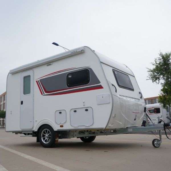 Pièce de Mini Travel Trailers Double Single Axle Camper Trailer 4-6 de sécurité