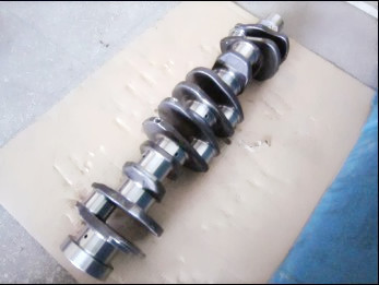 T375 / L375 Engine Cummins Crankshaft