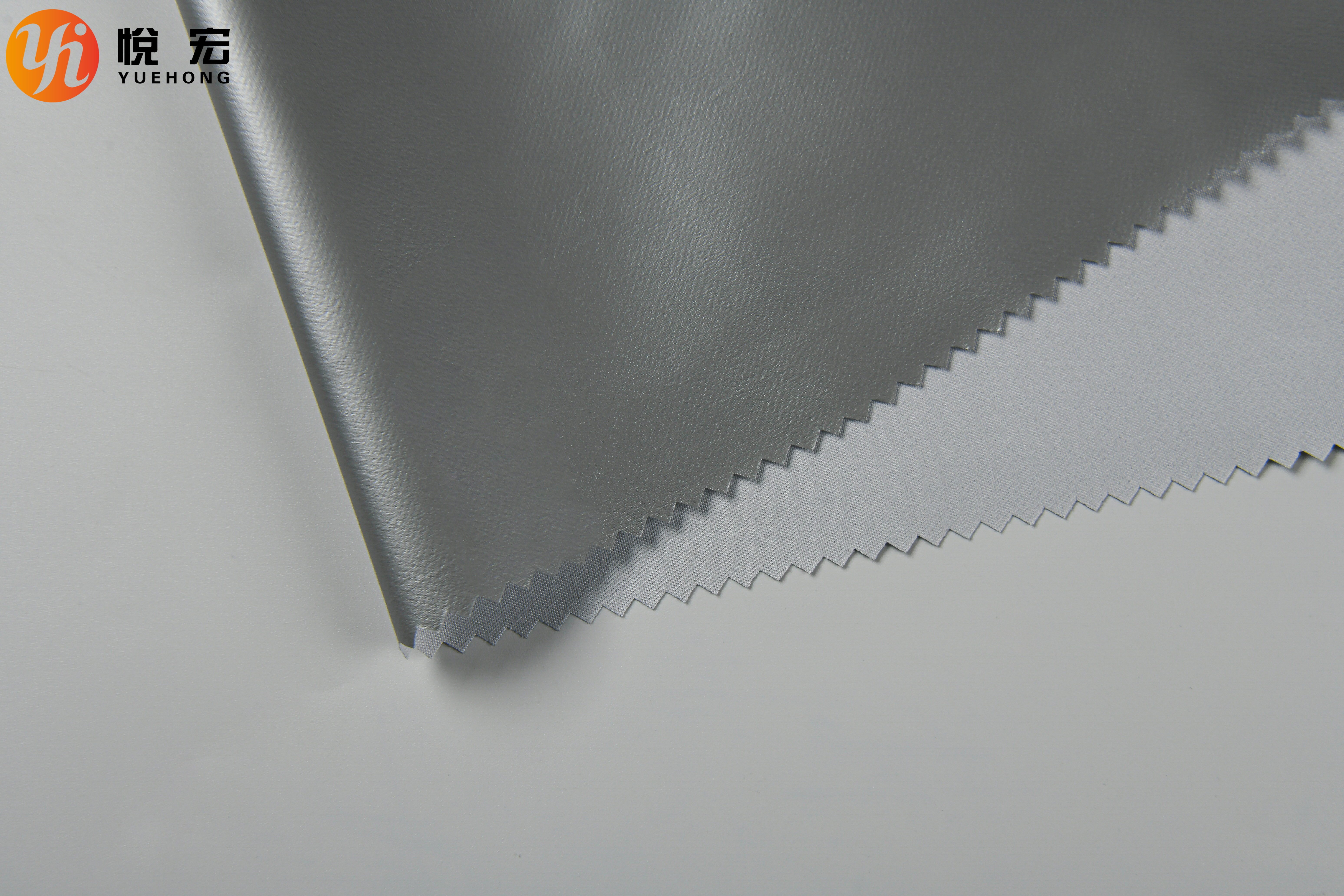 Brushed Blackout Fabric Silver Reflective Backing Blackout Lining Fabric Thermal Insulation