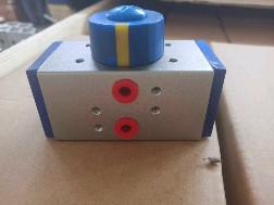 Silver Aluminum Alloy Rack and Pinion Pneumatic Actuator DA032