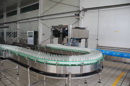Glass Bottle Dairy Production Line , Milk Production Plant Equipment Long Service Life
