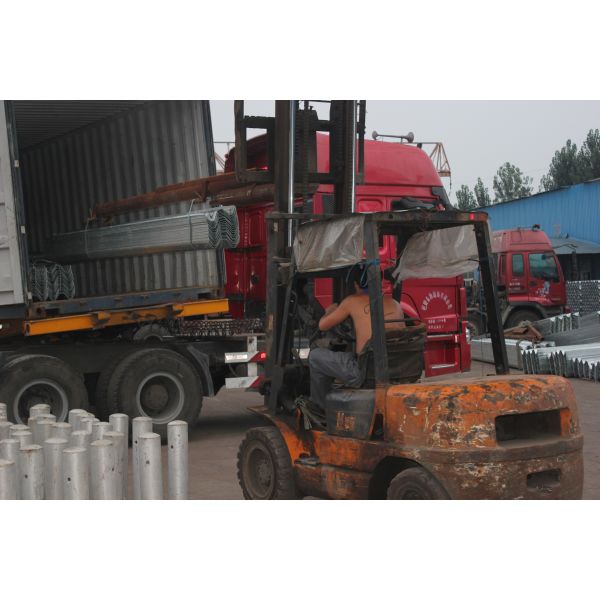 Внешняя безопасность W-beam Thermal Spray Highway Guardrail Bracket с W-beam дизайном