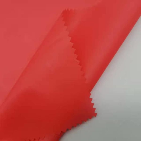 100 TPU Winter Jacket Fabric 180gsm Windproof Waterproof