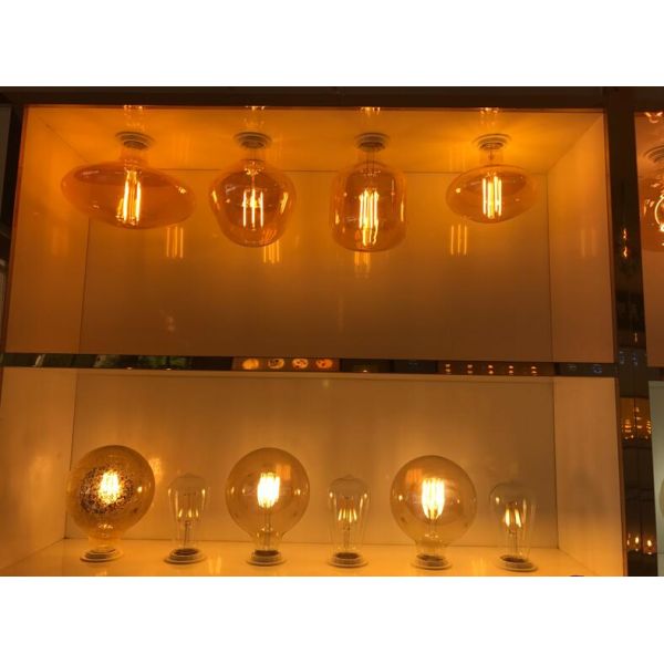 Tuv E27 Light Bulb 600lm , 6w Ac230v Led Indoor Light Bulbs With Milky Glass