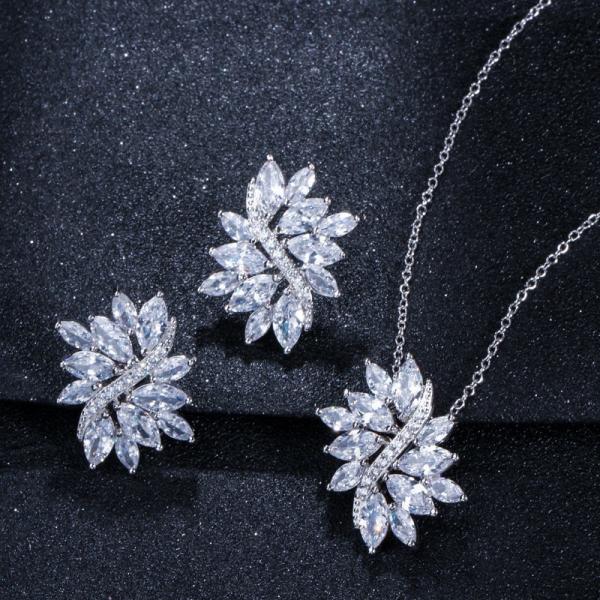 Silver Color Necklace Chains English Letter Alphabet Neck Pendants Women CZ Necklace Party Jewelry