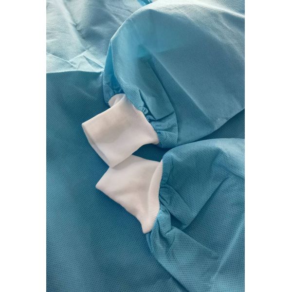 Disposable Gown for Healthcare Professionals in Hospitals