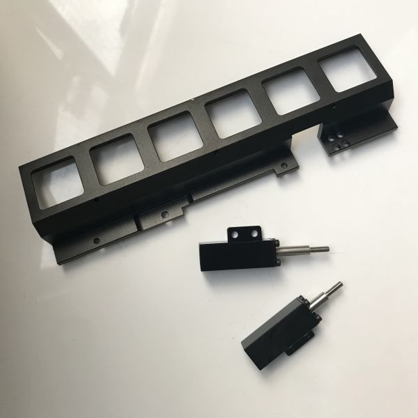 FC39-000517A BODY-SIDE ILLUMボディ、供給