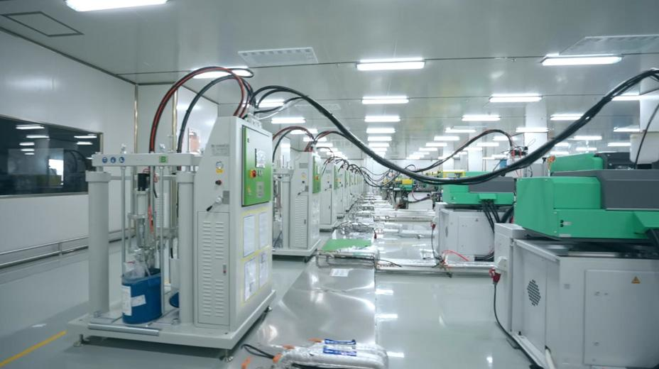 Benefits of Using LSR Injection Machines in Modern Manufacturing