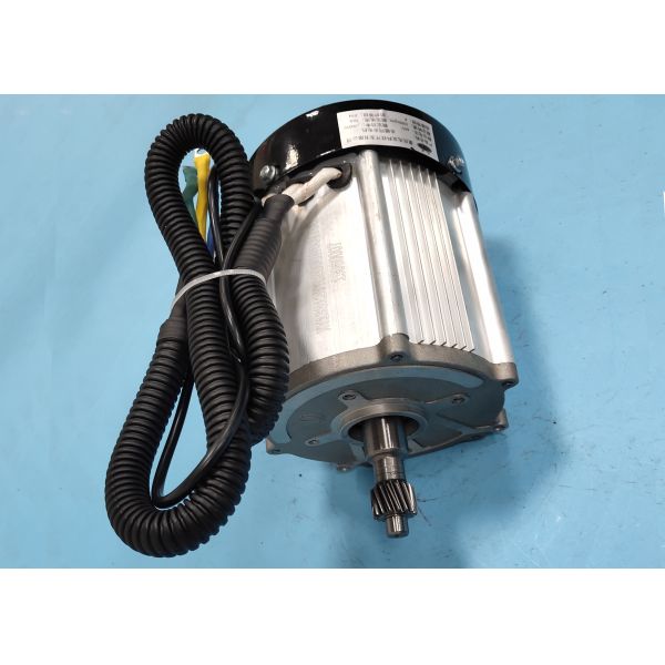 Permanent Magnet Synchronous Electric Motor , 1.8KW 60V Geared Electric Motors