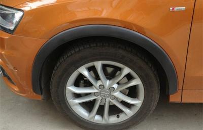 AUDI Q3 2012 Flares de arco de roda pretos Protectores de arco de roda traseiro