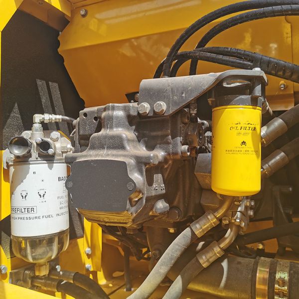 22T Япония Подержанный экскаватор Komatsu PC220-8 Подержанный полётчик