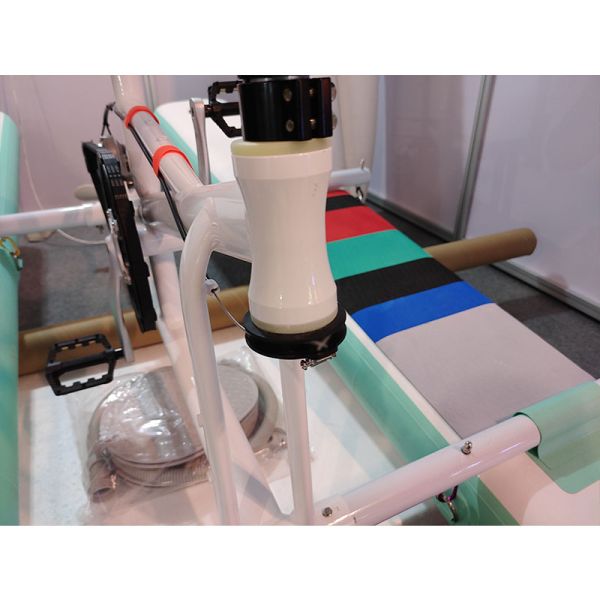 Спортивное оборудование на открытом воздухе Водный трехколесный велосипед Надувный велосипед для курортного отеля