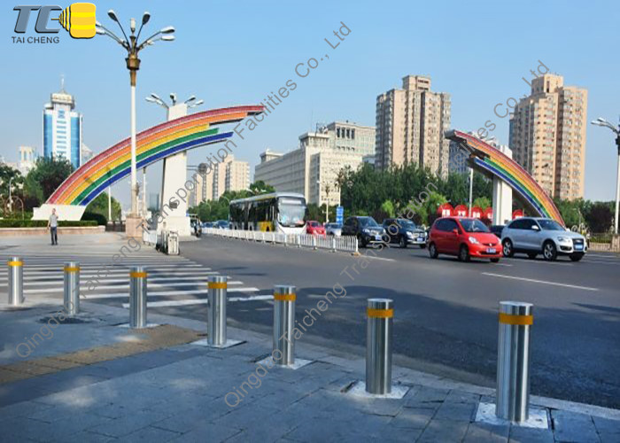 Автоматический стальной стоянки столб / умные боллард IP68 нержавеющая конечная отделка 130 кг Вес 3.5s открытая скорость