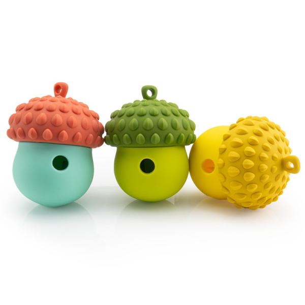 Interactive Berry Slow-Feeder Toy - Silicone Chew Ball for Cats and Dogs - Promote Healthy Eating Habits

