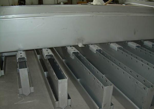 High Resistance To Fouling Weir Type Liquid Distributors , Removable Column Distributor