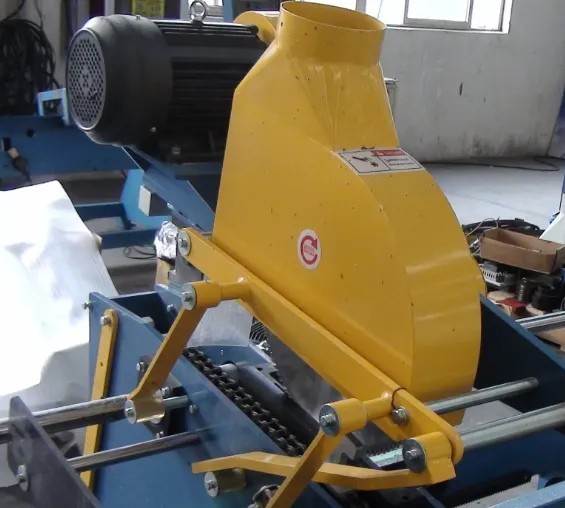 Палетная деревянная блоковая резка Промышленная деревянная резка пила Двойная головка резать пиломашина