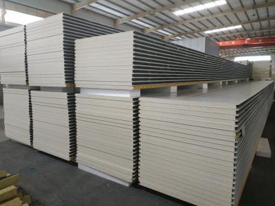 Painel EPS de poupança de energia 1200 mm Largura 38 - 40 kg/m3 Densidade do núcleo