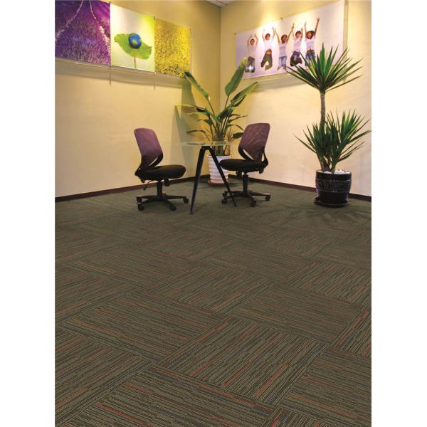 Square Carpet Tiles / Commercial Grade Carpet 550g / M2 Pile Weight For Meeting Room