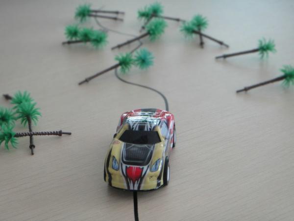 Small Educational Solar Car Toys Solar Energy Line Track Car For Playing