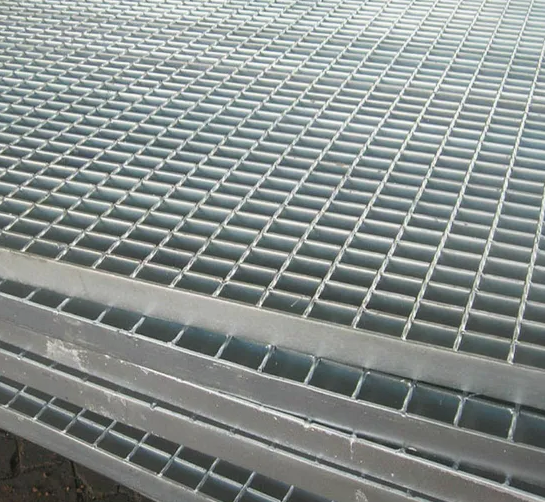 Customizable Design Steel Grating with Excellent Load-Bearing and Optimal Drainage for Industrial Platforms