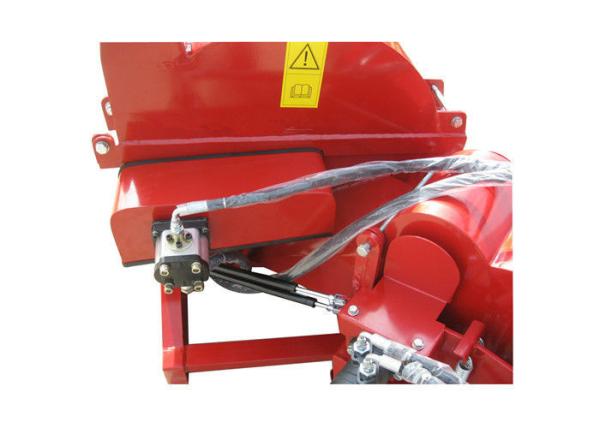 6 Inch Tractor Wood Chipper 18L Hydraulic Oil Tank For 121kgs Weight Flywheel