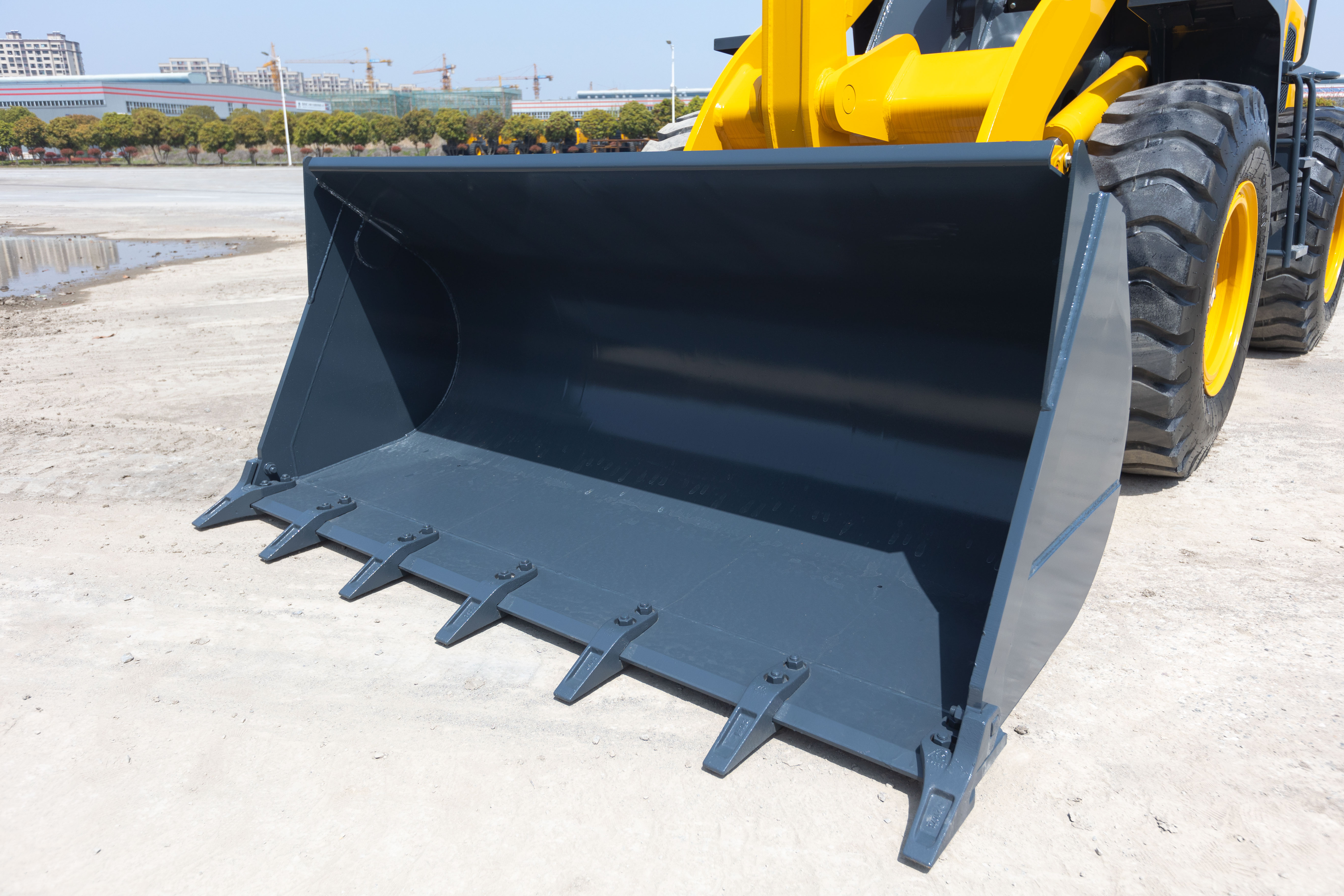 CHANGLIN ZL30H Моторные колеса Переднее оборудование погрузчика 3000 кг