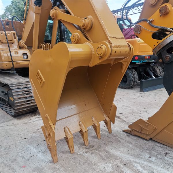 Cat 320GC Excavator 21100KG Operating Weight 2023 Year Japan Original Second Hand