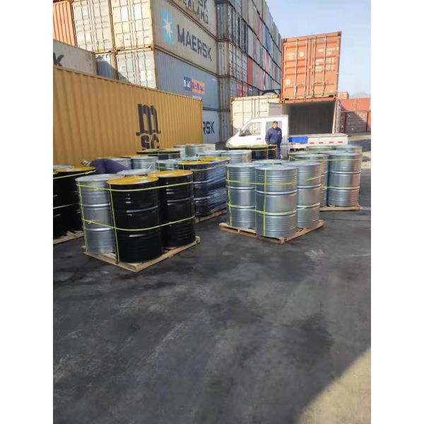 Alkylbenzene Calcium Sulfonate Motorcycle Oil Additive for High Base Number Lubricant