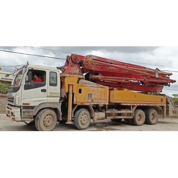 After-sales Service White Used Putzmeister 46m Concrete Pump Truck on I Suzu Chassis