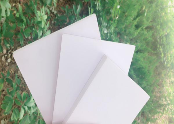 High Strength White Rigid PVC Foam Board Corrosion Resistance For Exhibits Booths