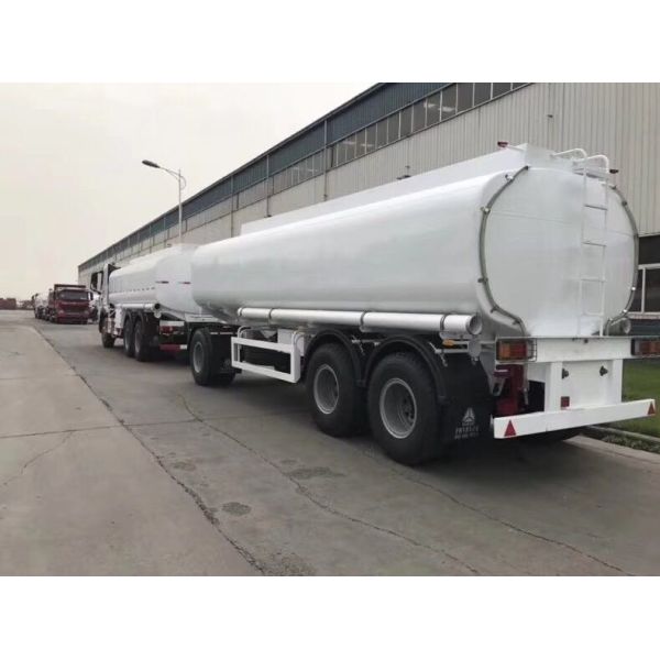 3 Axles 12 Wheels White Color Heavy Duty Semi Trailers 45000L Oil Tank Trailer