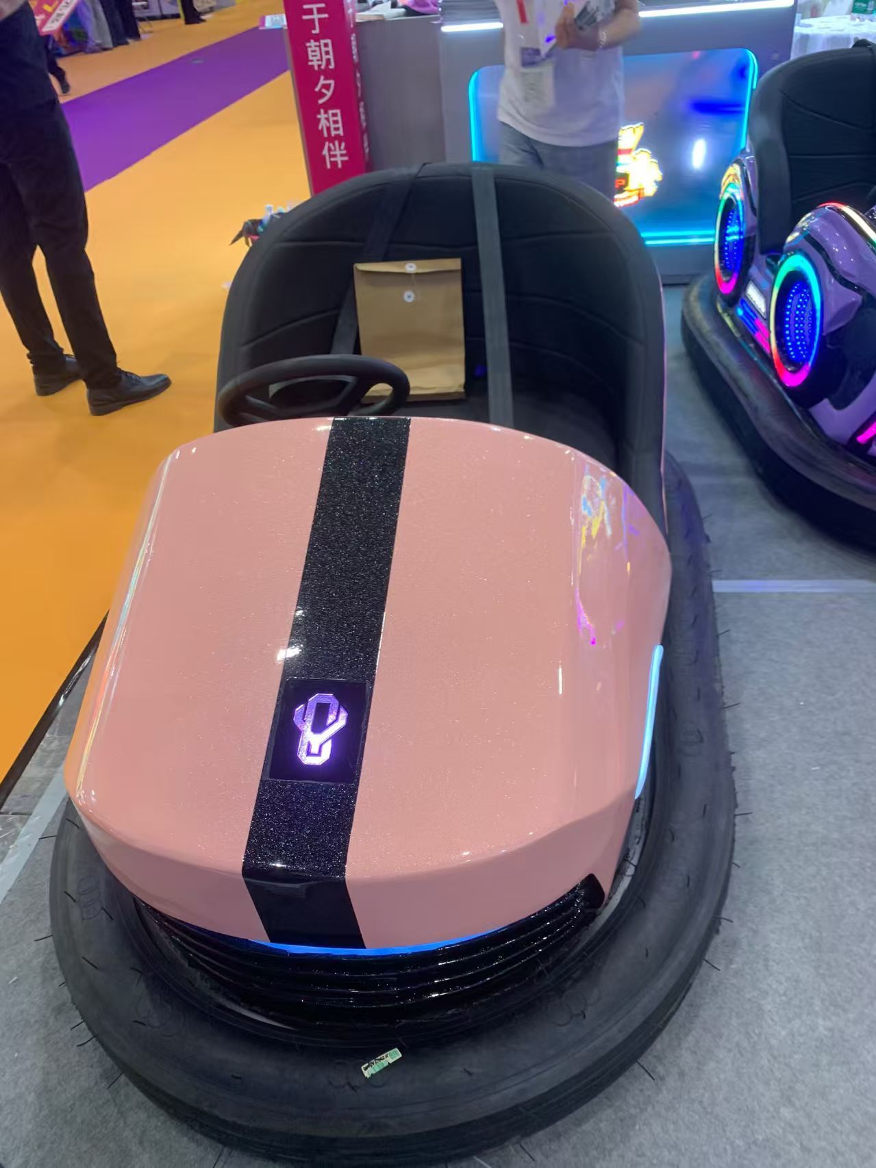 Electric Kiddie Bumper Cars 2 Persons High Durability For Entertainment